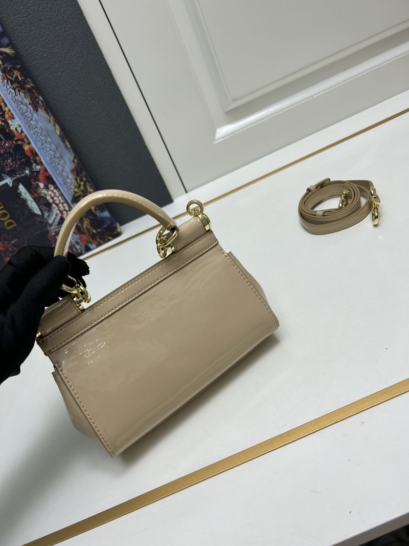 D&G Handle Bags